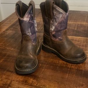 Ariat Boys Sierra Western Camo Leather boots sz 8